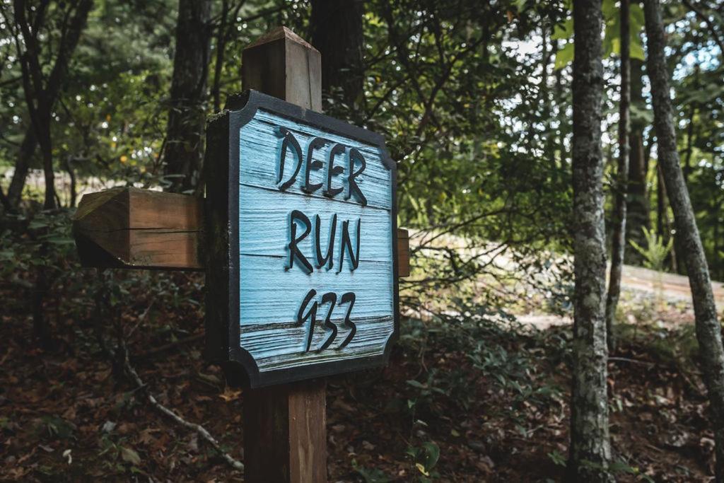 Deer Run Cabin At 36 North - Hot Tub Purlear المظهر الخارجي الصورة